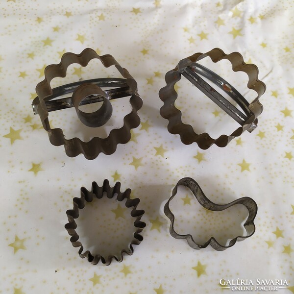 Old Linzer punching molds for sale! 4 Pcs