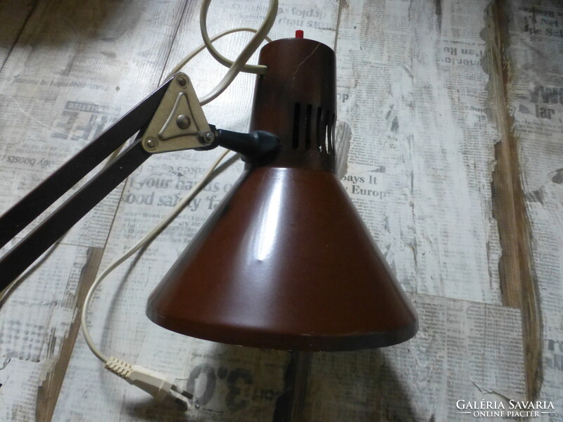 Old deer engineer lamp