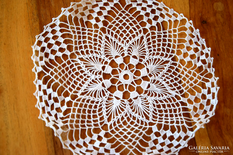 Antique hand-crocheted net fillet small tablecloth needlework 4 display lace 17 cm