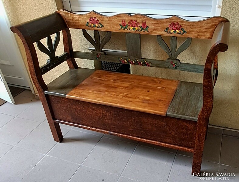 Wooden wooden chest with painted wooden arms, arm chest, wooden bench with opening storage