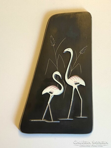 Painted porcelain retro wall picture with plastic flamingo bird decoration