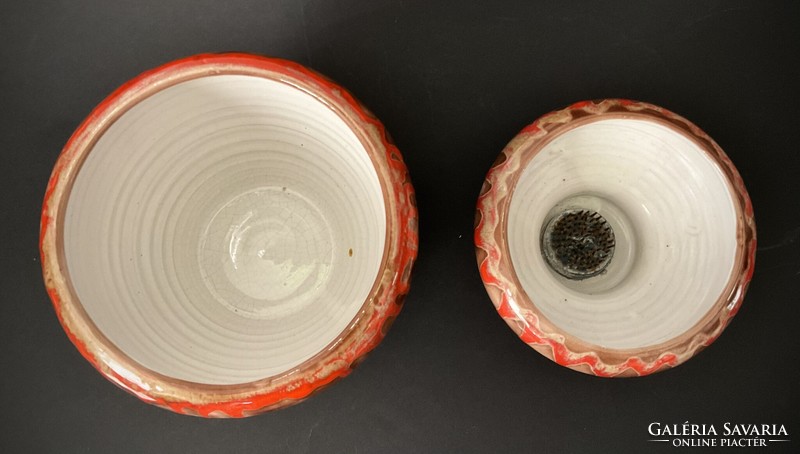 Mihály Béla Kaspó and ikebana bowl display case