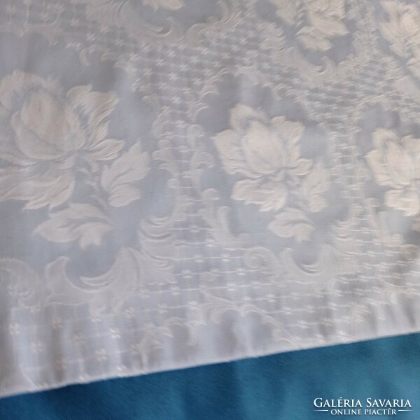 Blue damask pillowcase, 78 x 68 cm