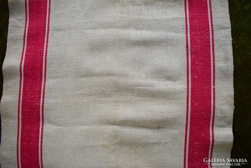 Régi zsák vászon anyag , házi szőttes lenvászon , piros dupla csík anyagában mintás 165 x 57 cm III.