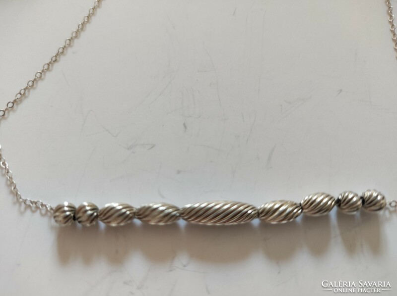 Izraeli ezüst nyaklánc-nyakék ezüst elemekkel díszített