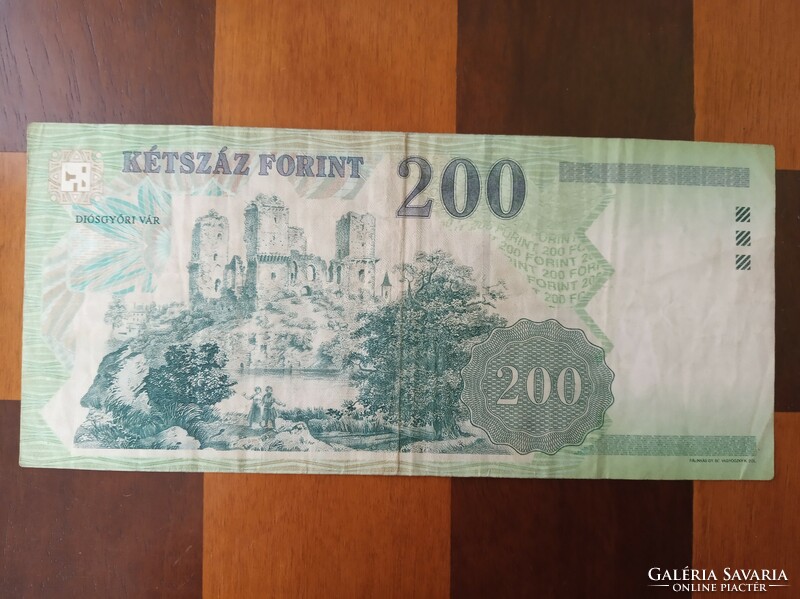 200 forint Károly Róbert bankjegy 2007