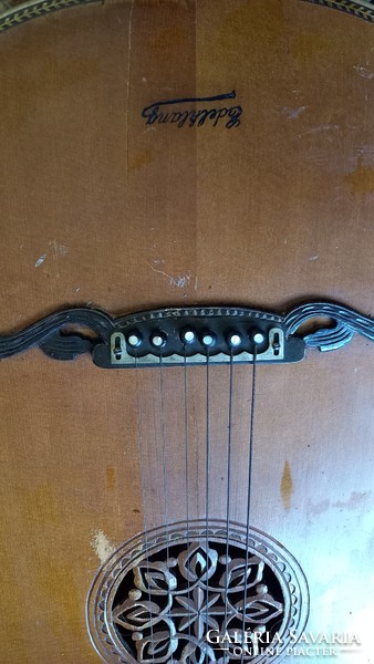 Mandolin, antique, working condition