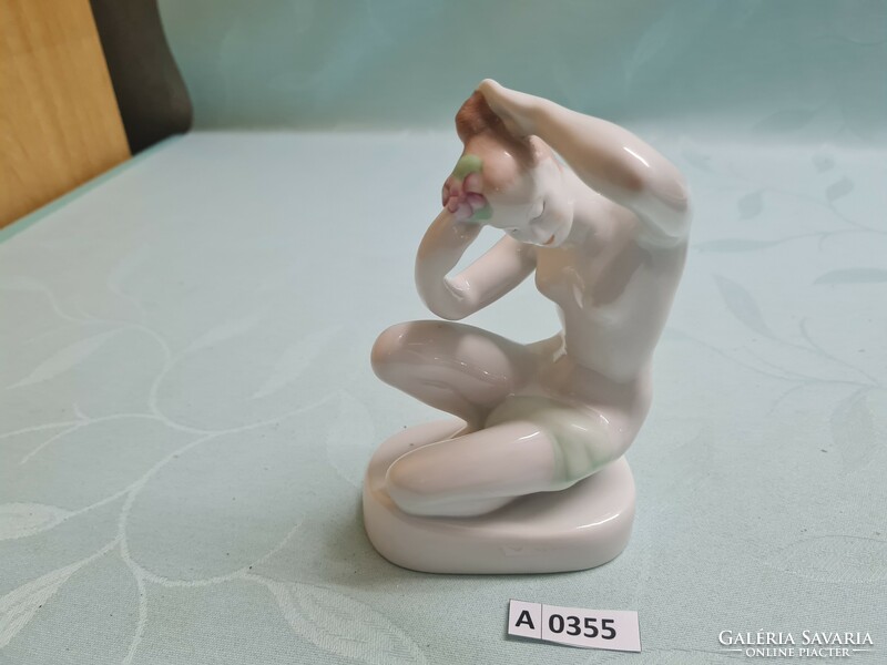 A0355 aquincum kneeling nude 15 cm