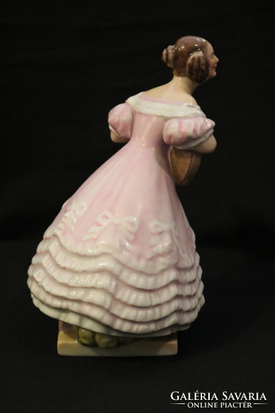 Déryné festett porcelán szobor, Herend