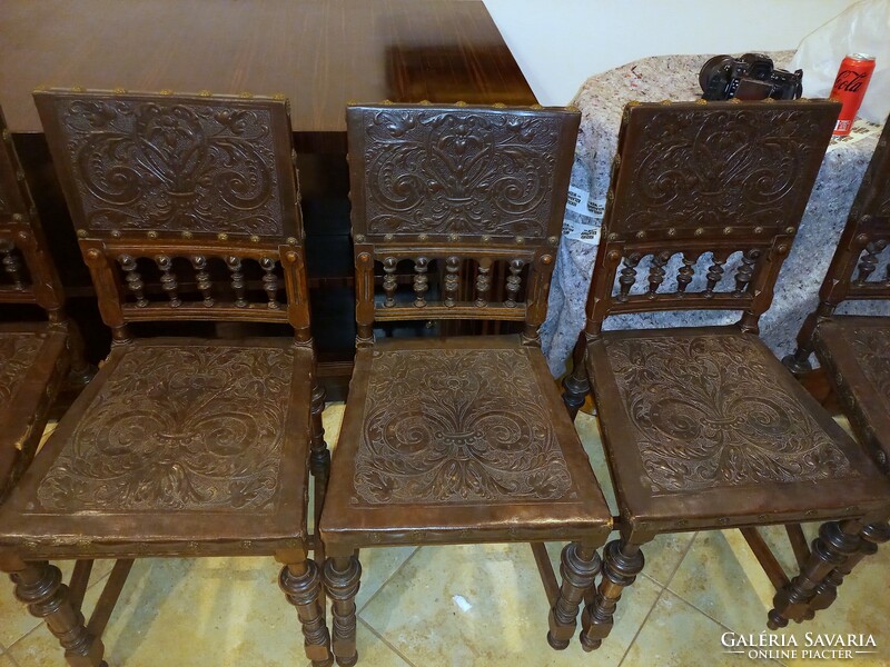 6 Pcs. Neo-Renaissance leather chair