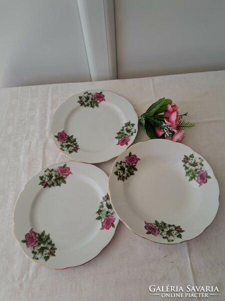 Chinese porcelain plate and flat plate - replacement 38.