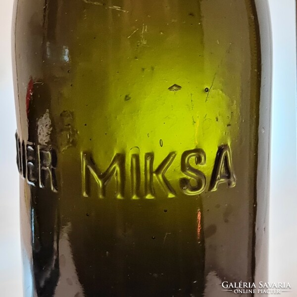 "Patzauer Miksa" zöld sörösüveg (2730)