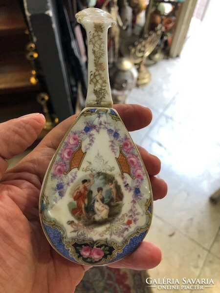 Alt wien ékszertartó porcelán, mandolin alakú, 16 cm-es