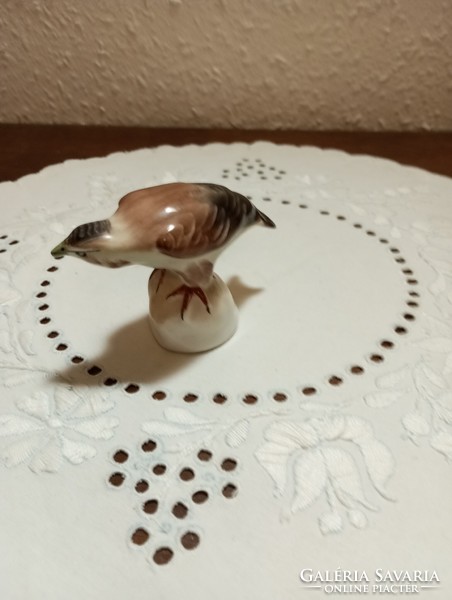 Aquincum bird (shell) figure