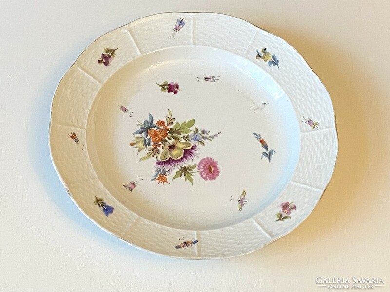 Antique Old Herend porcelain plate from 1884-1896 with bouquet fleur decoration