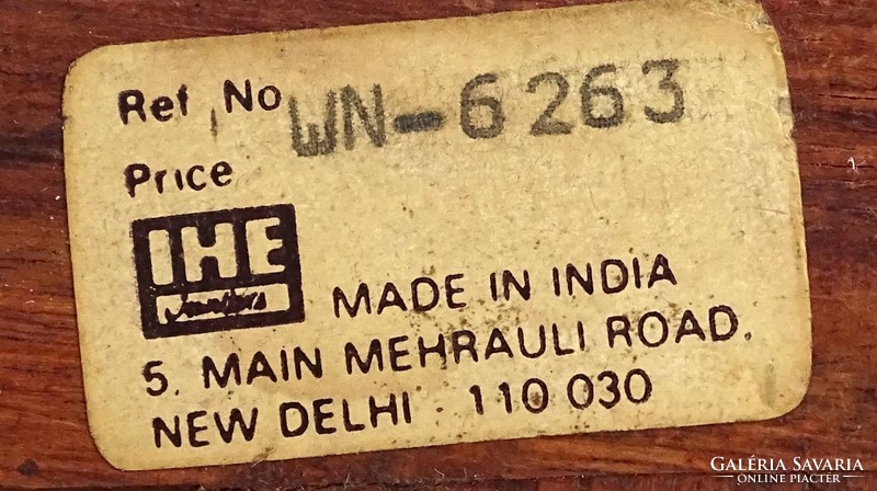 1N912 Indian carved adjustable teak prop 30 cm