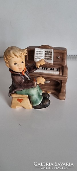 Hummel goebel with pianist piano