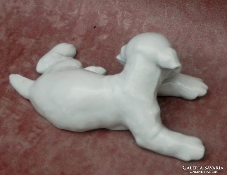 Profth .Karner imperial porcelain dog