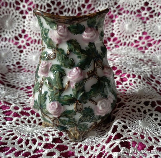 Zsolnay különleges  1926-27 pecsétű váza 13cm