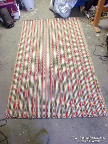 Sun mat with wooden stick reinforcement 180x110 cm