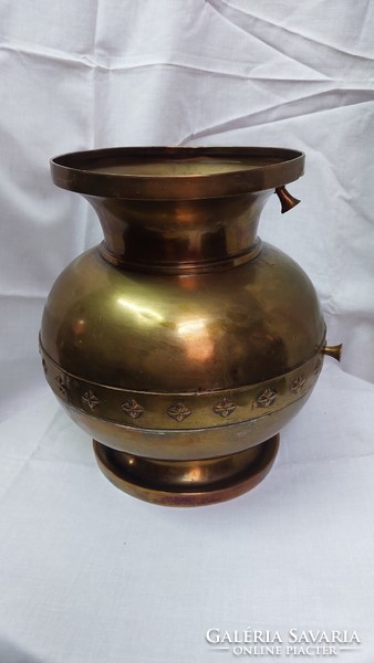 Decorative copper basket, 26x25 cm