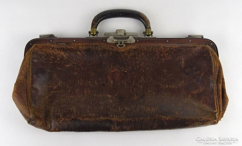 1O054 Antik jelzett német klasszikus bőr orvosi táska