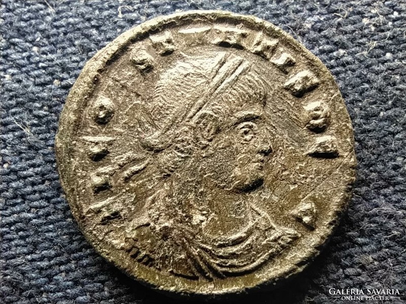 Roman Empire constans (337-350) ae3 fl constantis bea c gloria exercitvs asis r (id53022)
