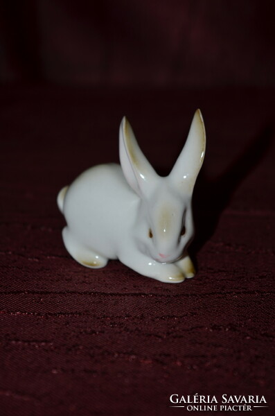 Zsolnay bunny (damaged) (dbz 0075/2)
