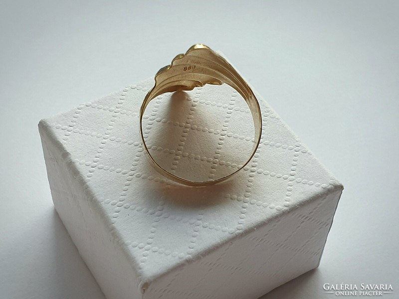Gyönyörű női 14k arany gyűrű