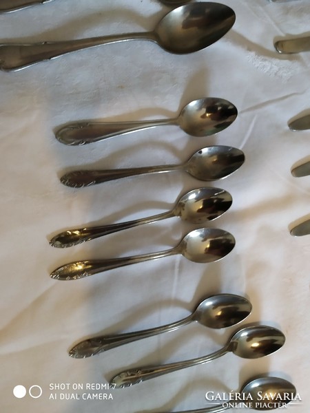 Cutlery - stainless - mixed