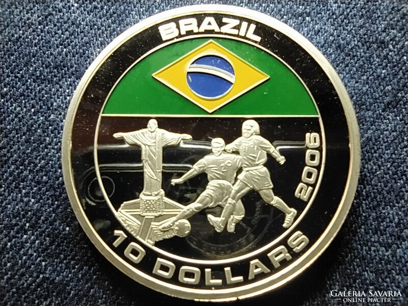Liberia Soccer League Brazil $10 2005 (id79152)