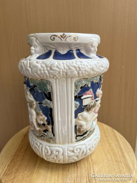 Romanian unicorn porcelain vase a54