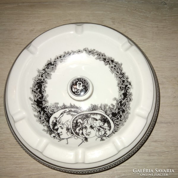 Ravenclaw Saxon dining set: wall plate 20cm, bowl 14.5cm, bonbonnier 14cm, ashtray 17cm