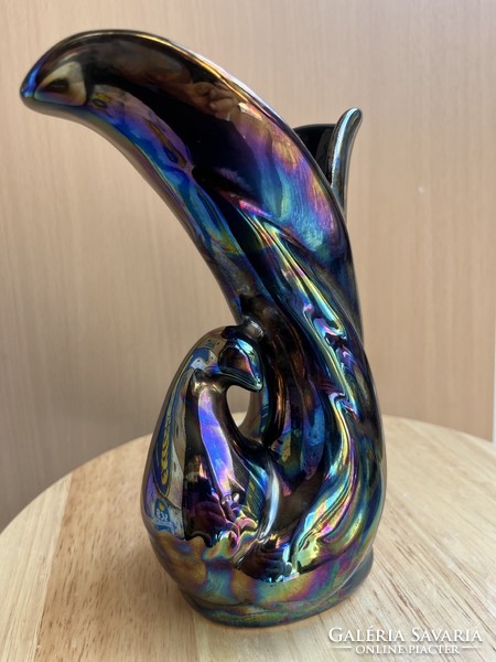 Special iridescent swan-shaped porcelain vase a54