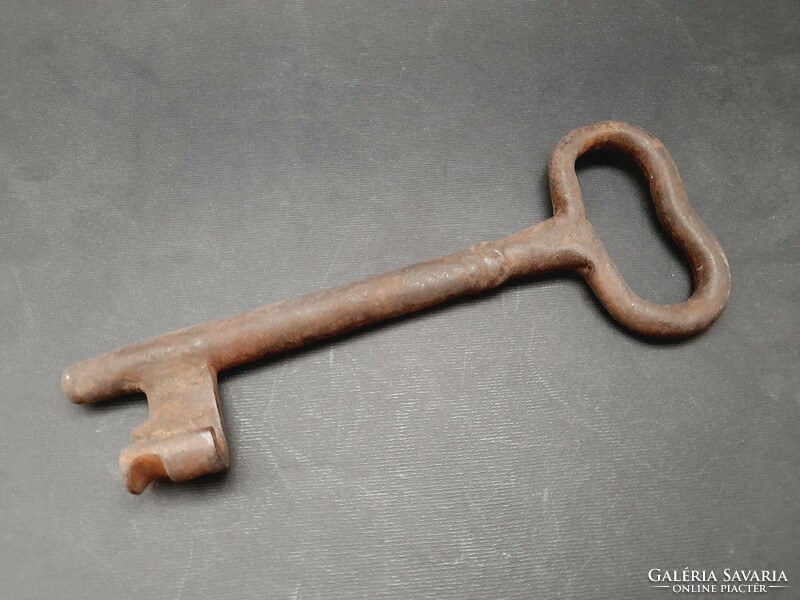 Antique large key, cellar key, 17 cm
