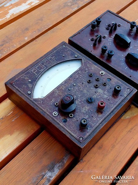 Rare unique antique wooden box instruments..Voltage and current meter and a decade resistor.