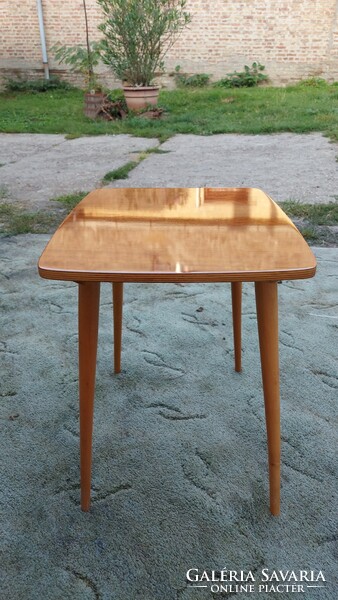 Mid century table retro side table in good condition