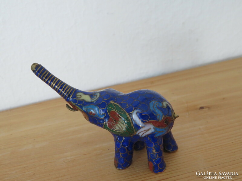 Elephant figurine made with the diaphragm enamel technique