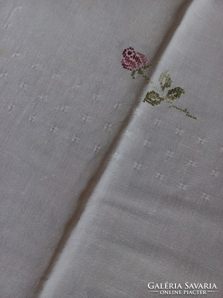 Old rosebud linen tablecloth
