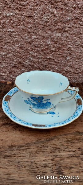 Herend porcelain cup + base (1)