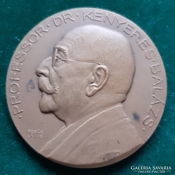Lajos Berán: prof. Dr. Balázs Kenyeres Medal, Institute of Forensic Medicine 1935