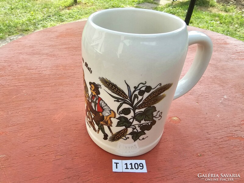 T1109 German beer mug 12 cm
