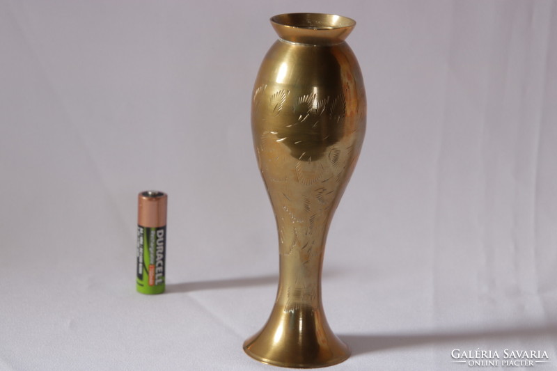 Small Indian copper vase, flawless, very beautiful