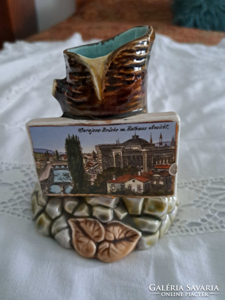 Sarajevói emlék/váza, tolltartó