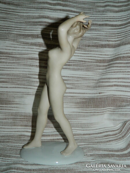 Rare Wallendorf standing nude