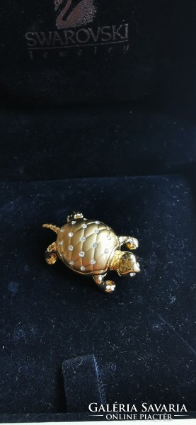 Vintage swarovski large turtle pin