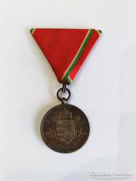 1939 Horthy Hungarian Valor Medal small silver award (23/k. 05.)