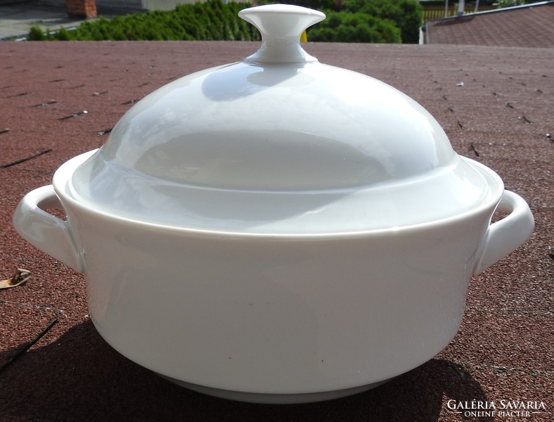 White soup bowl