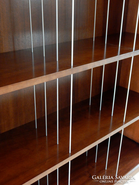 Bookshelf, with metal rods [f-24]