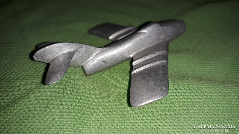 Antik CCCP orosz pici aluminium MIG -15 REPÜLŐGÉP JÁTÉK KATONÁKHOZ 5 cm a képek szerint